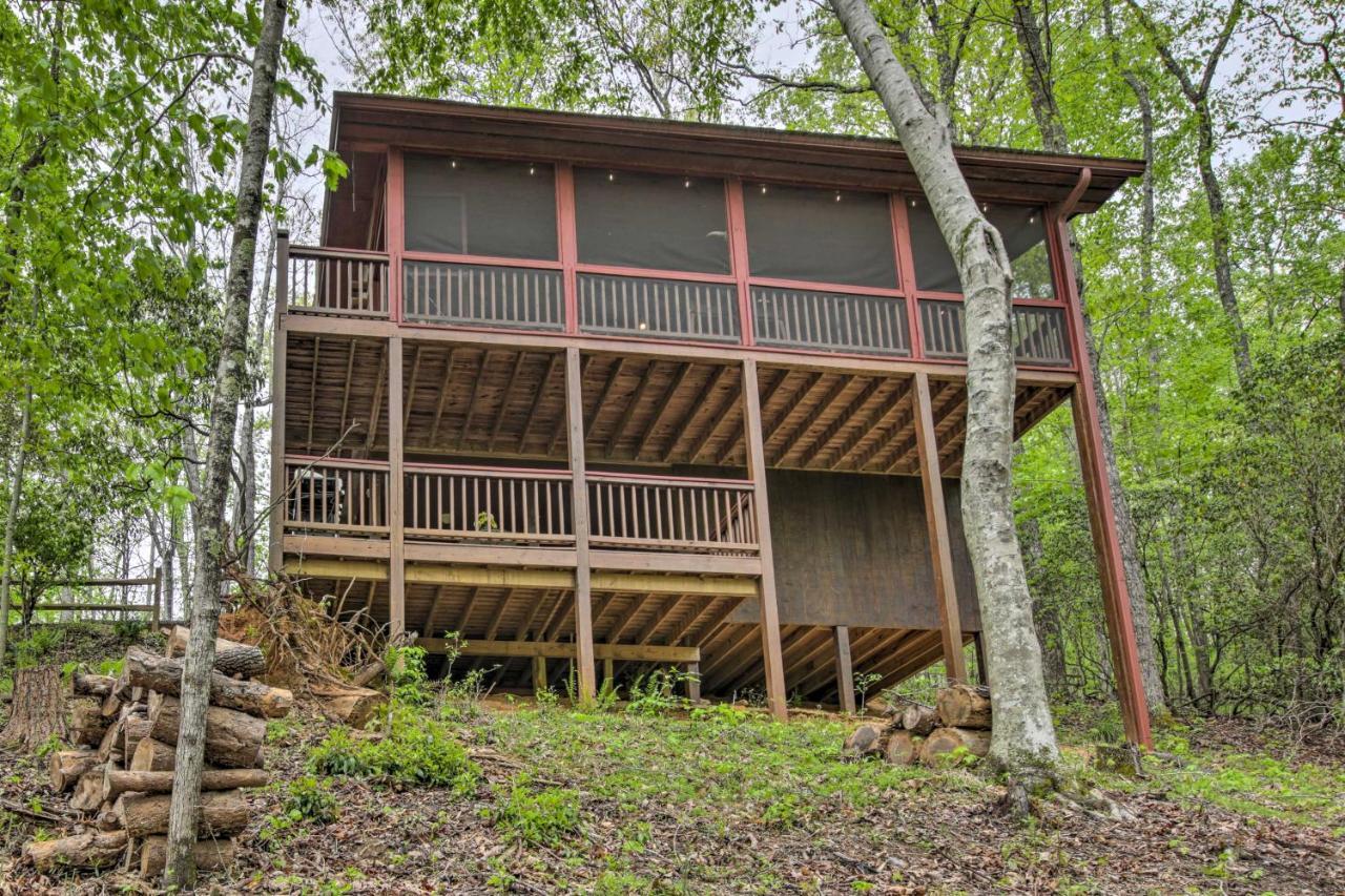 Peaceful Blue Ridge Cabin With Decks And Fire Pit Bagian luar foto